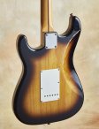 Fender-buddyholly-08
