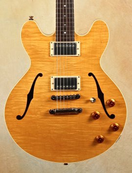 collings-i35-02