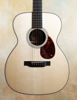Collings-om2-hg-02