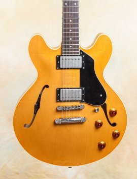 Collings-i35-natural-02